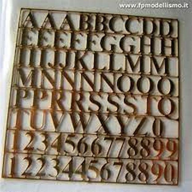 Immagine di LETTERE OTTONE 10 mm